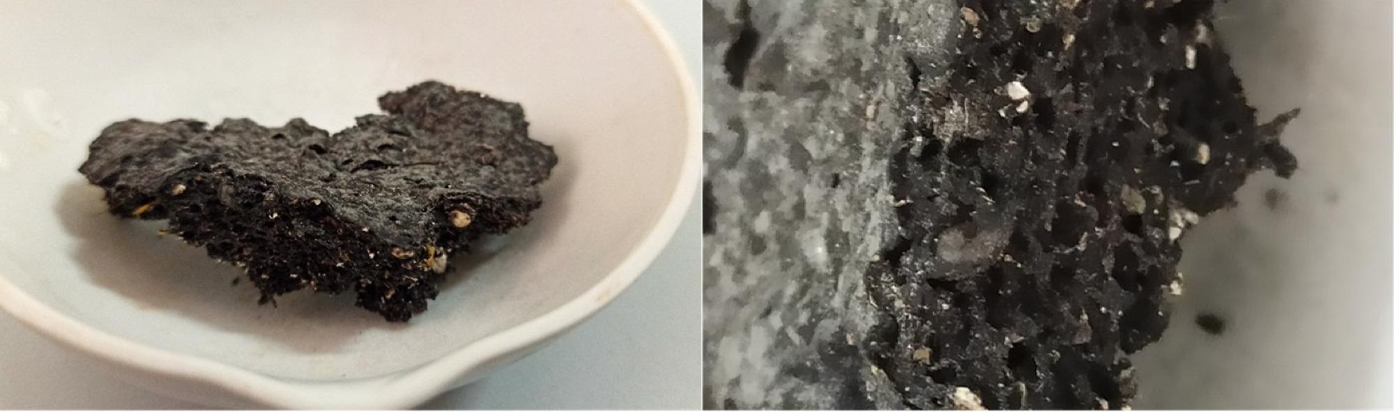 Pictures of the dried sludge at the end of the experiments.