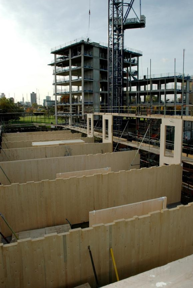 The 7-storey residential ‘Bridgeport’ building in London using timber: In future, many of the urban infill projects will be built using low carbon construction systems of prefabricated cross-laminated timber panels. This allows buildings to store carbon in the timber panels and will speed up construction significantly, thus delivering more affordable inner-city housing. The sd+b Centre is working towards the introduction of CLT construction technology to Australia by removing barriers such as fire, durability and building code regulations.