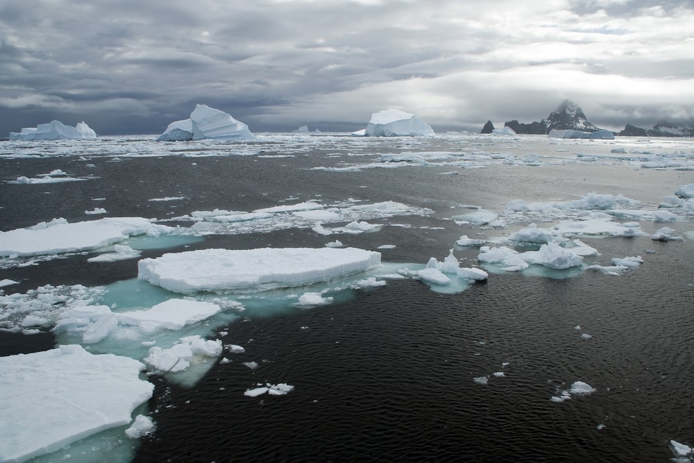Significance of Antarctic Meltwater in Setting Ocean Overturning