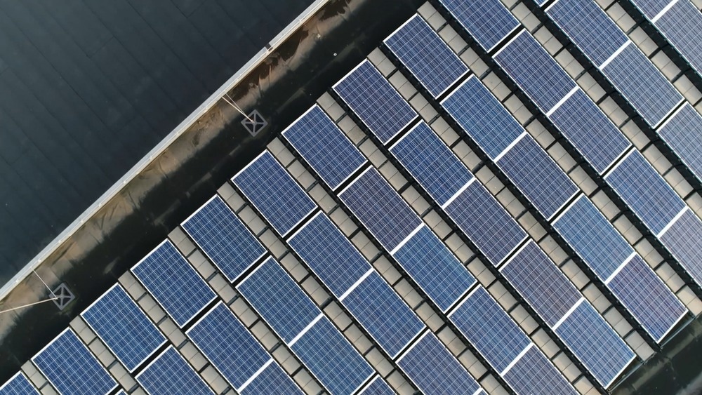 Rooftop Solar Panels Could Power Up to 35% Of US Manufacturing