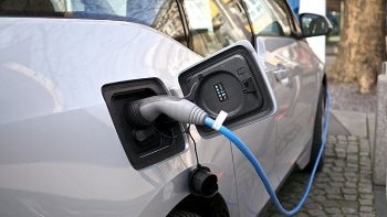 Researchers Offer Evidence of the Positive Impact of Electric Vehicle Adoption on the Environment