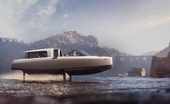 Electric Flying Passenger Boat with Zero Footprint Debuts in Venice: Candela P-8 Voyager