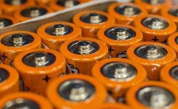 Opis Renewable Energy Wins Contract with Major Battery Firm