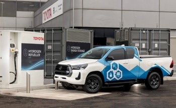 Toyota Reveals British-Built, Hydrogen-Fuelled Hilux Prototype Pick-Up